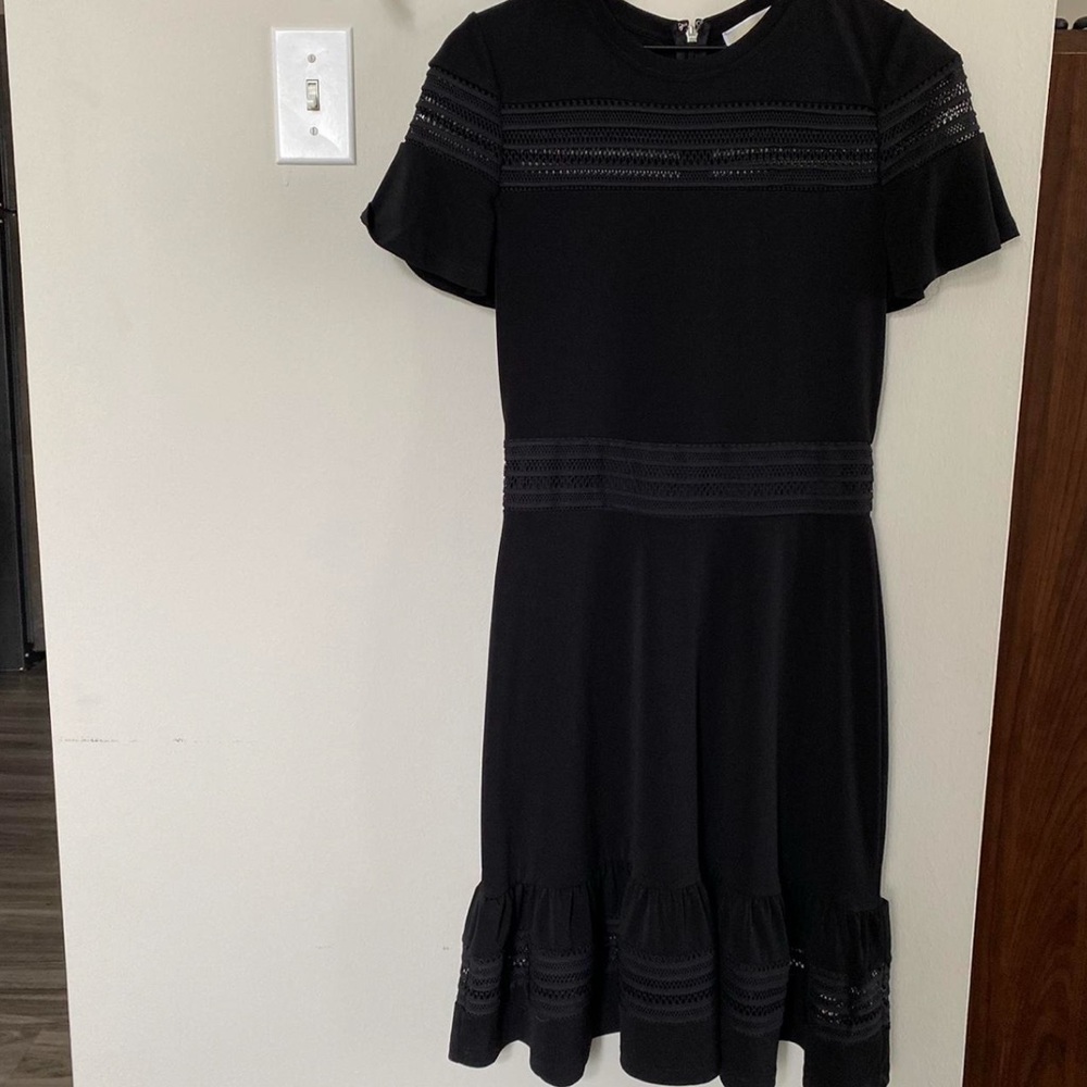 Black short sleeved midi MICHAEL Michael Kors dress.